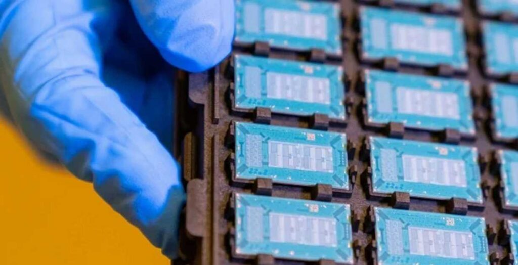 Chips Intel Fábrica