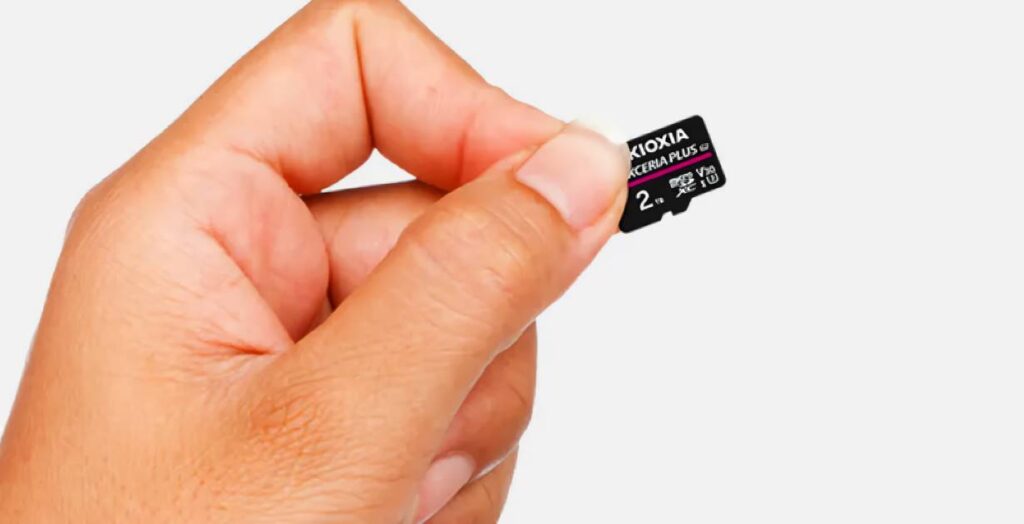 MicroSDXC 2 TB